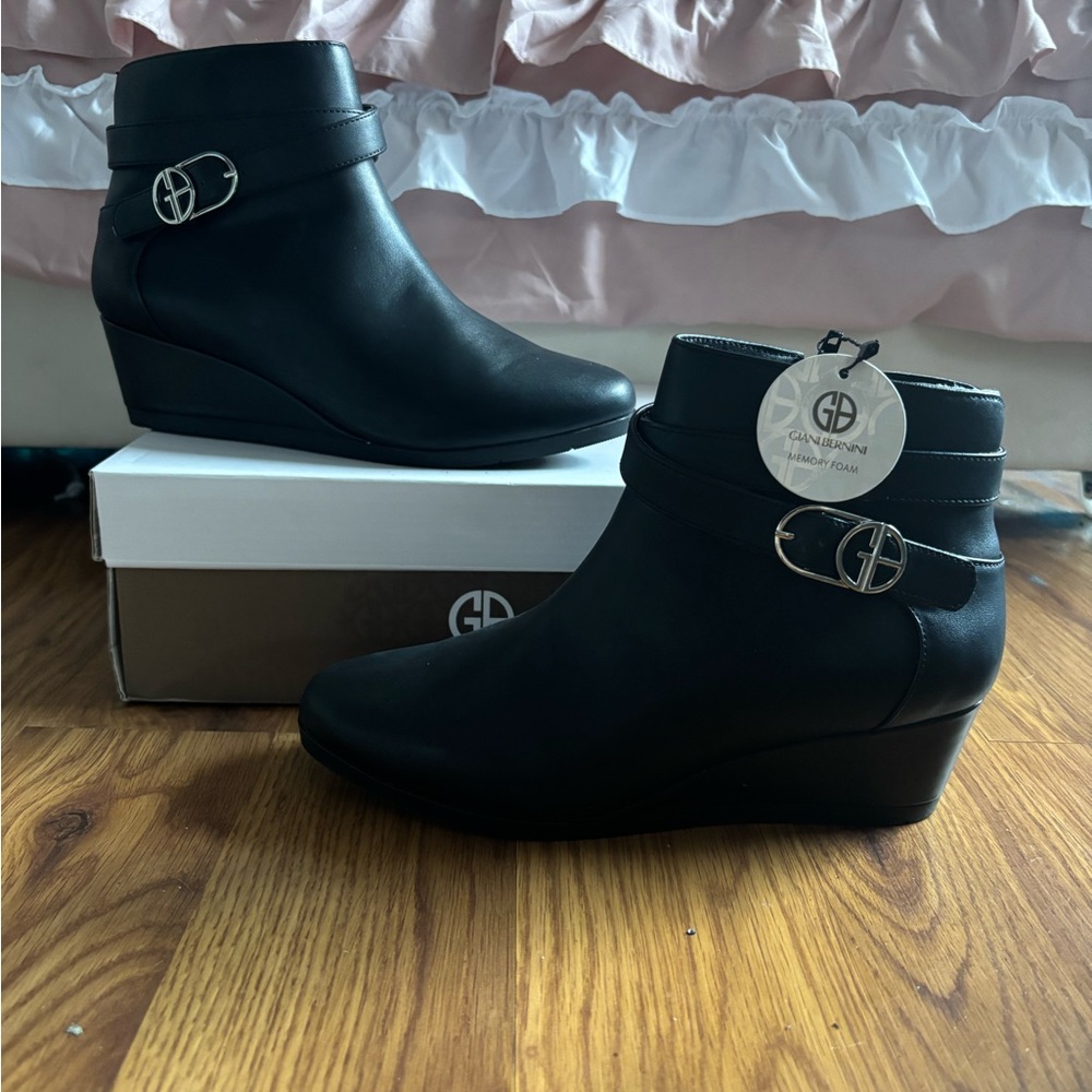 Black Ankle Boots for Women